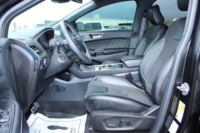 2024 Ford Edge ST