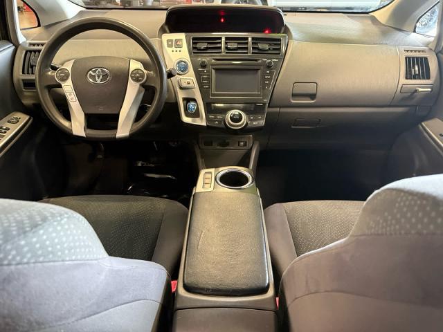 2013 Toyota Prius v Two