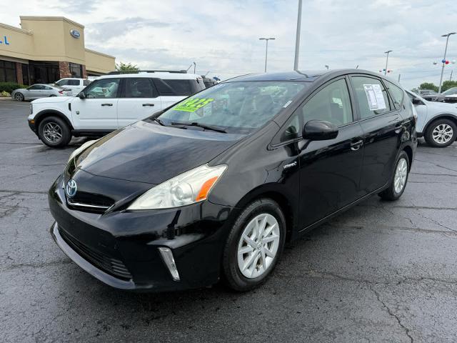 2013 Toyota Prius v Two