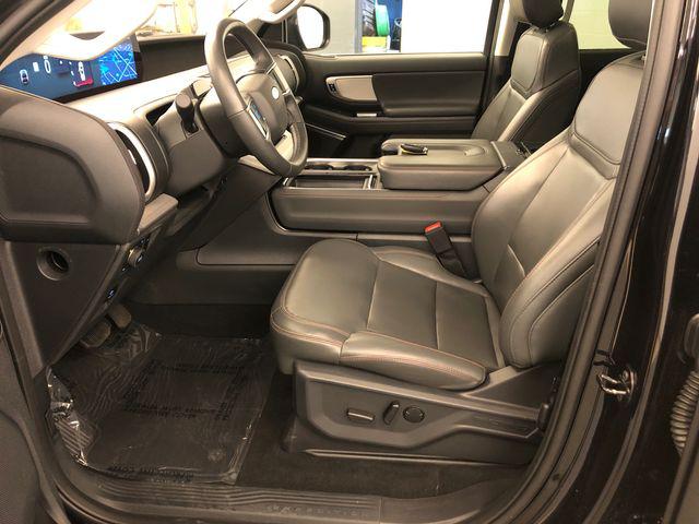 2025 Ford Expedition Active MAX