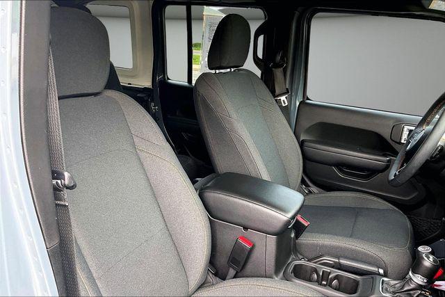 2024 Jeep Wrangler 4-Door Willys 4x4