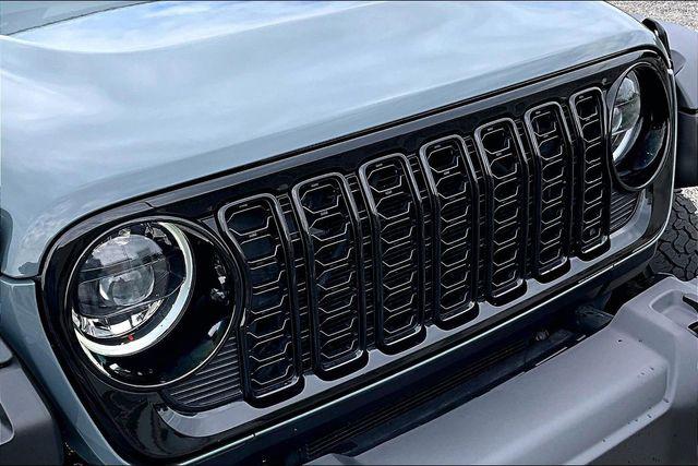 2024 Jeep Wrangler 4-Door Willys 4x4