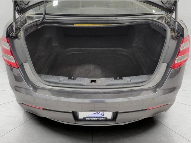 2018 Ford Taurus SEL