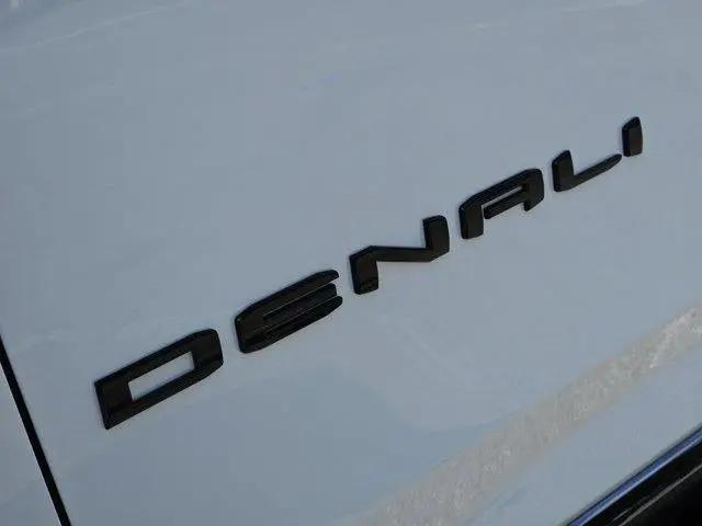 2026 GMC Yukon XL 4WD Denali Ultimate