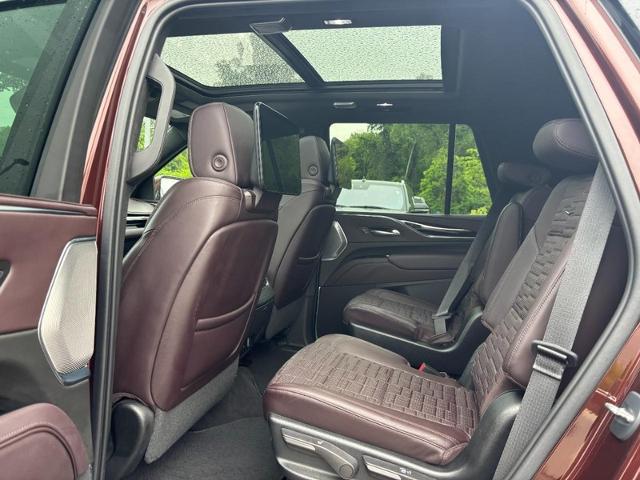 2023 Cadillac Escalade 4WD Premium Luxury Platinum