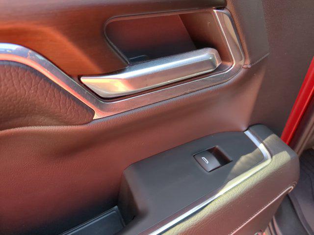 2024 GMC Sierra 1500 4WD Crew Cab Short Box Denali
