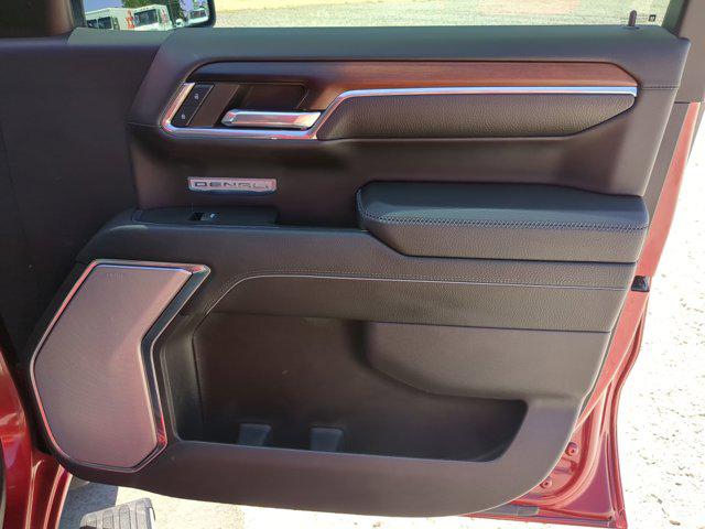 2024 GMC Sierra 1500 4WD Crew Cab Short Box Denali