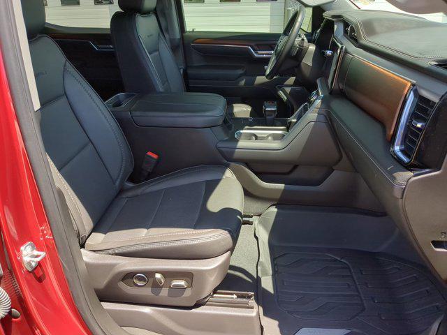 2024 GMC Sierra 1500 4WD Crew Cab Short Box Denali