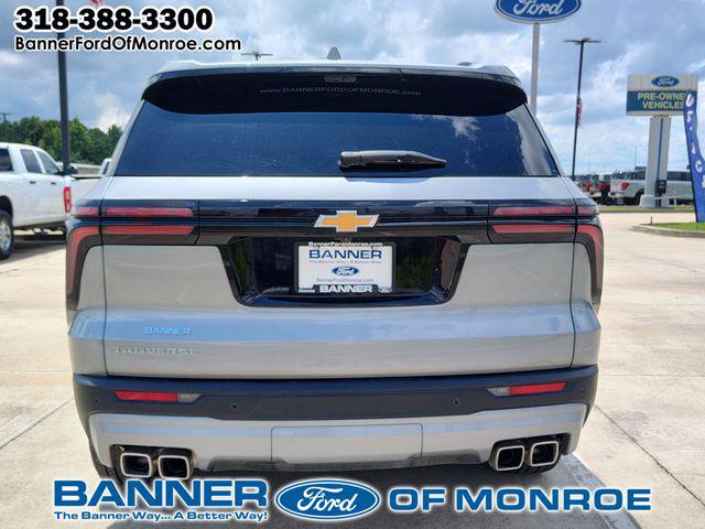 2026 Chevrolet Traverse FWD LT