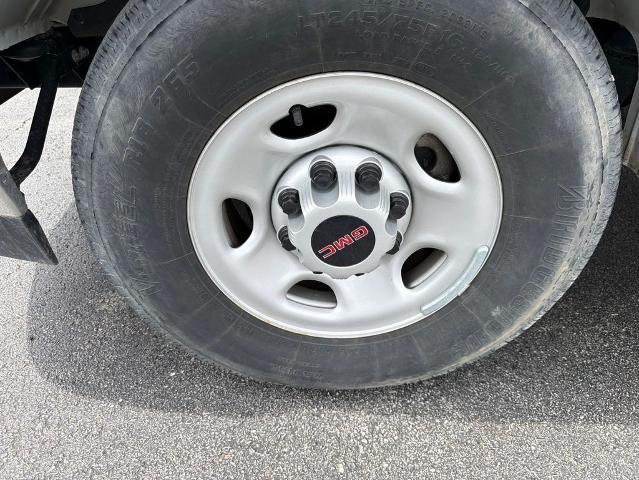 2024 GMC Savana Cargo RWD 2500 Regular Wheelbase Work Van