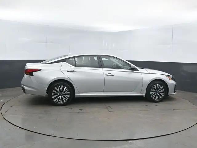 2024 Nissan Altima SV Intelligent AWD