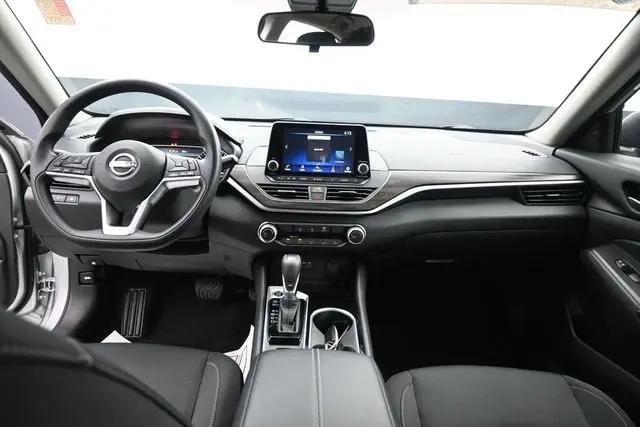 2024 Nissan Altima SV Intelligent AWD
