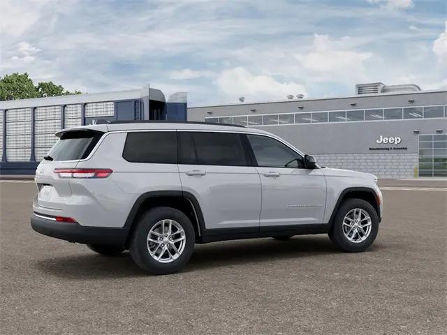 2025 Jeep Grand Cherokee L Laredo X 4x2