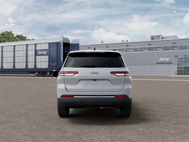 2025 Jeep Grand Cherokee L Laredo X 4x2