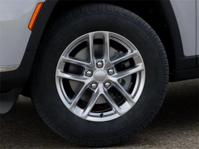 2025 Jeep Grand Cherokee L Laredo X 4x2