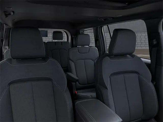 2025 Jeep Grand Cherokee L Laredo X 4x2