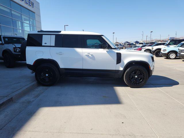 2024 Land Rover Defender 110 P500 SE
