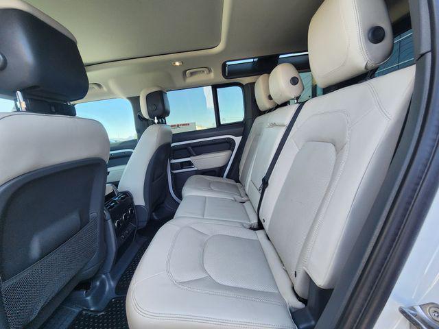2024 Land Rover Defender 110 P500 SE