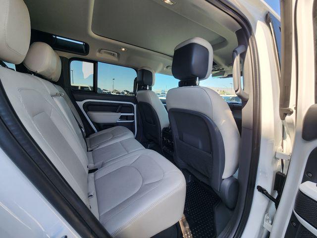 2024 Land Rover Defender 110 P500 SE