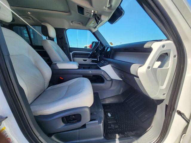 2024 Land Rover Defender 110 P500 SE