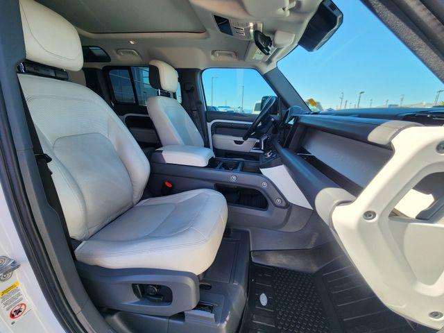 2024 Land Rover Defender 110 P500 SE