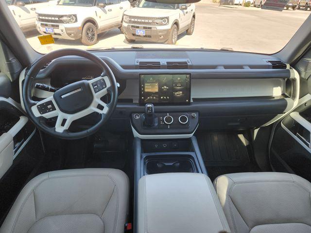 2024 Land Rover Defender 110 P500 SE