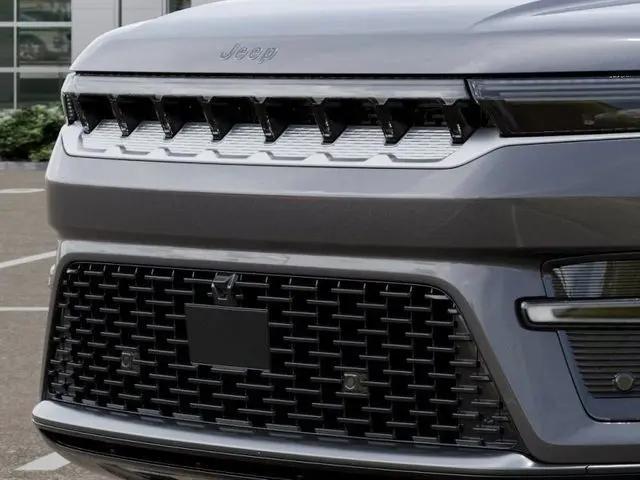 2026 Jeep Grand Wagoneer 4x2