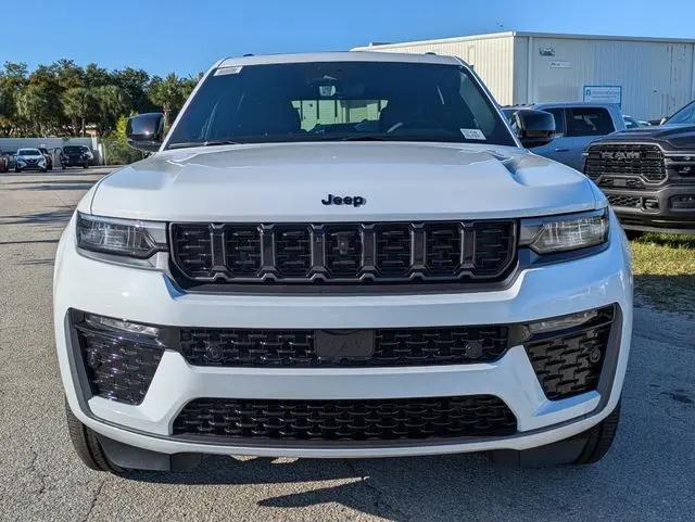 2026 Jeep Grand Cherokee Limited Reserve