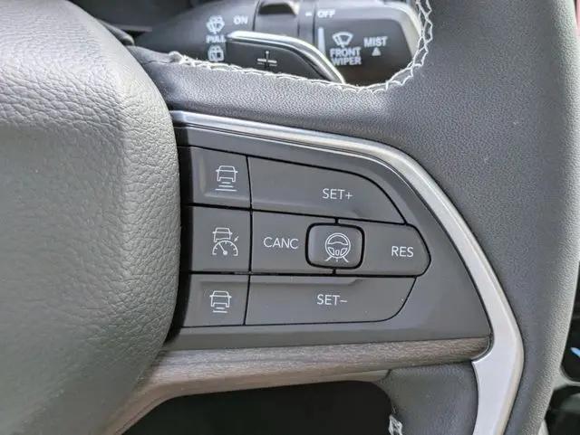 2026 Jeep Grand Cherokee Limited Reserve