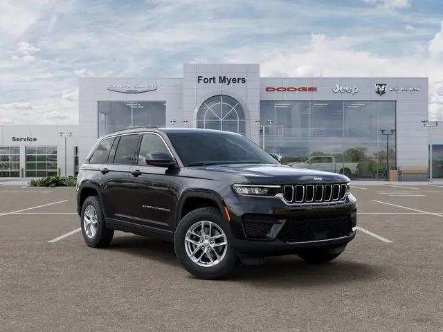 2026 Jeep Grand Cherokee Altitude 4x2