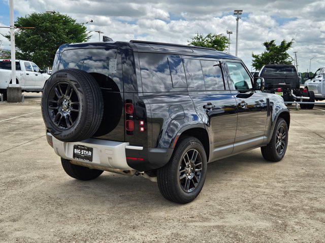 2025 Land Rover Defender 110 P300