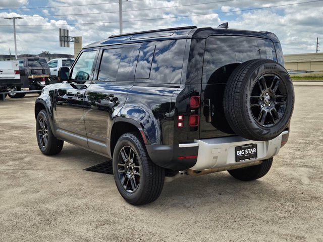 2025 Land Rover Defender 110 P300