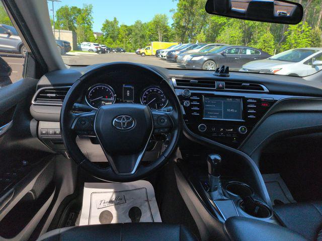 2019 Toyota Camry SE
