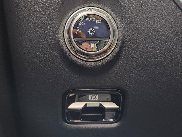 2025 Mercedes-Benz C-CLASS C 300 C 300 4MATIC