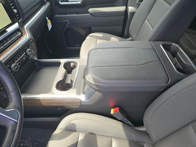 2024 Chevrolet Silverado 3500HD 4WD Double Cab Long Bed LT