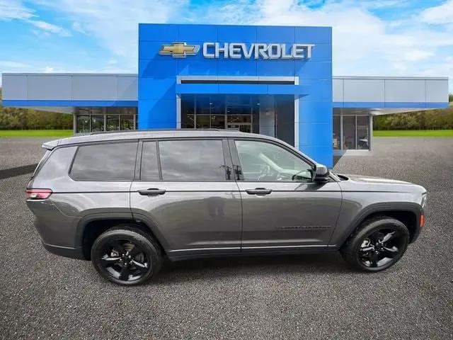 2023 Jeep Grand Cherokee L Limited 4x4