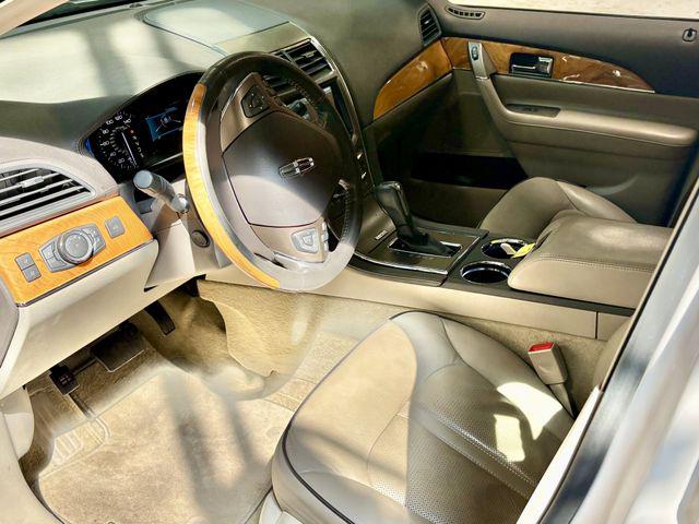 2015 Lincoln MKX Base