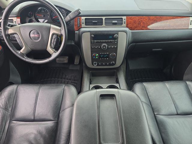2013 GMC Yukon XL SLT
