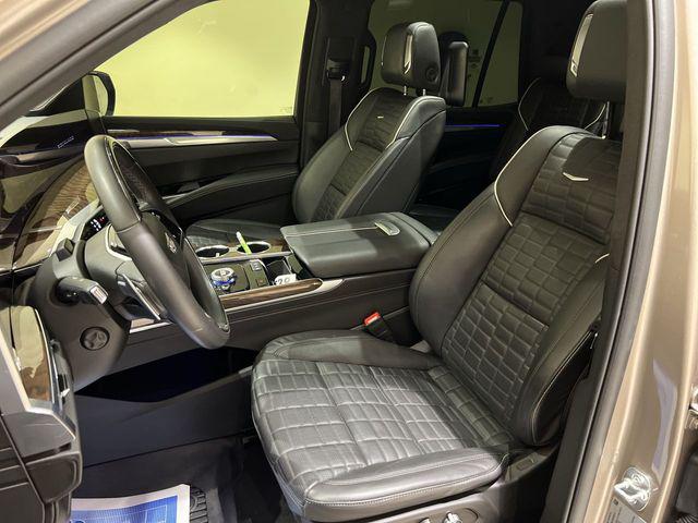 2025 Cadillac Escalade Sport Platinum