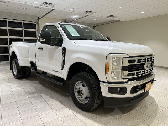 2023 Ford F-350 XLT