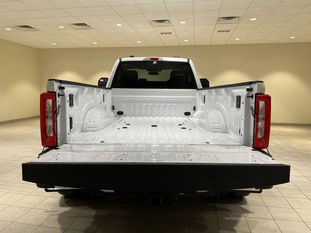 2023 Ford F-350 XLT