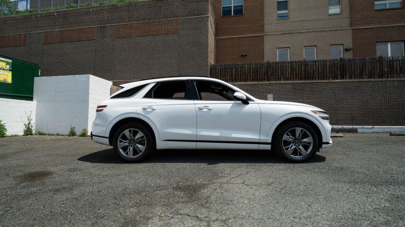 2022 Genesis GV70 3.5T AWD Sport