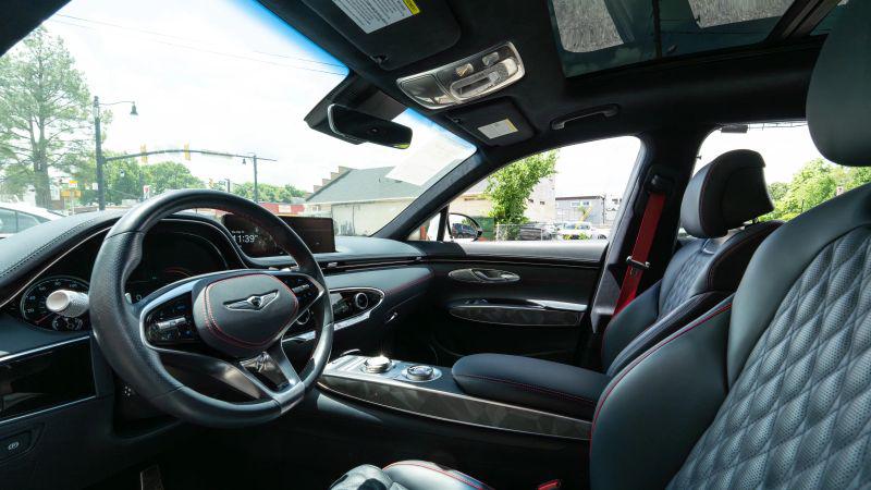 2022 Genesis GV70 3.5T AWD Sport