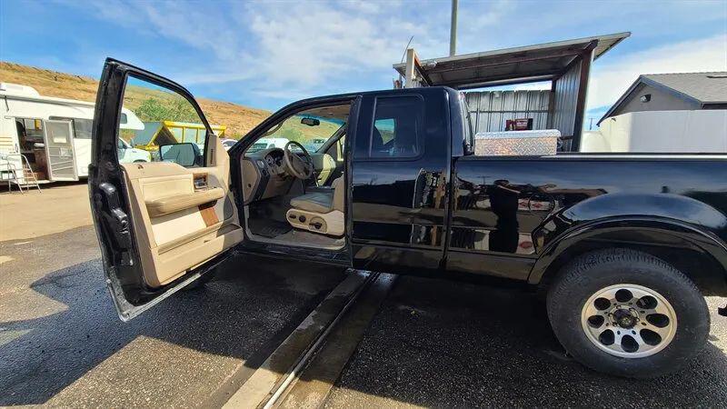 2004 Ford F-150 XL