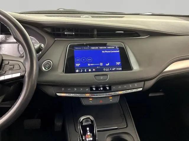 2023 Cadillac XT4 AWD Premium Luxury