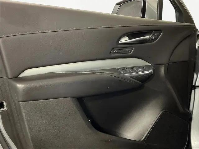 2023 Cadillac XT4 AWD Premium Luxury