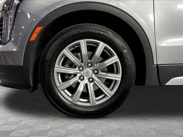 2023 Cadillac XT4 AWD Premium Luxury