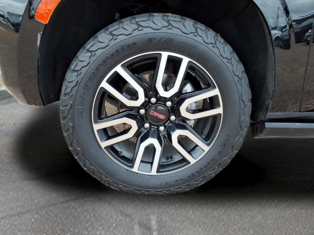2023 GMC Yukon 4WD AT4