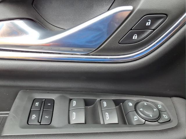2023 GMC Yukon 4WD AT4