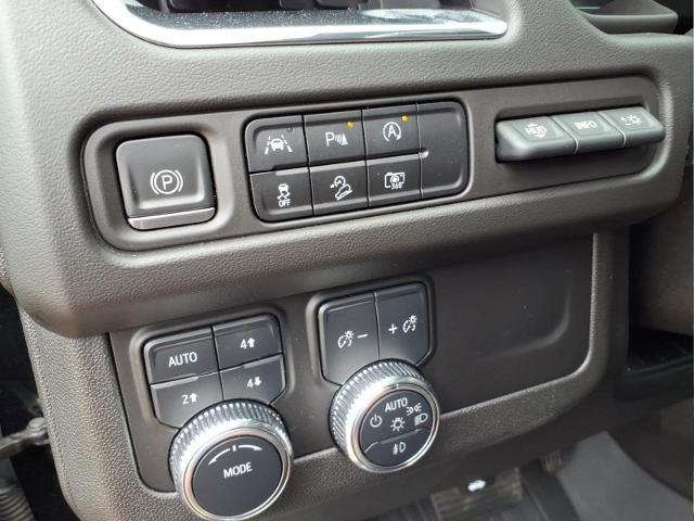 2023 GMC Yukon 4WD AT4